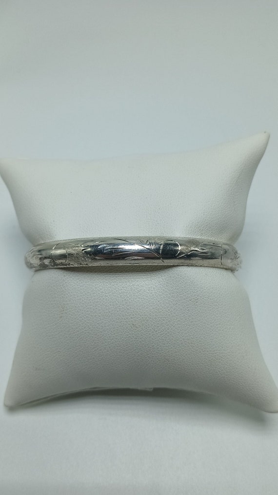 Vintage Sterling Silver Hinged Cuff Chased Bracele