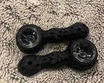 Pipa de fumar de silicona y cazoleta de vidrio para fumar tabaco.