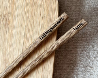 Ensemble de baguettes personnalisées gravez votre propre texte personnalisé - Anniversaire Chopstick Nom Graduation Gift Wooden Gift Sushi Noodle