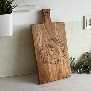 Wedding Gift, Personalized Cutting Board, Custom Cutting Board, Engagement Gift, Name Engraving, Oak Board,Personalized Wedding Gift