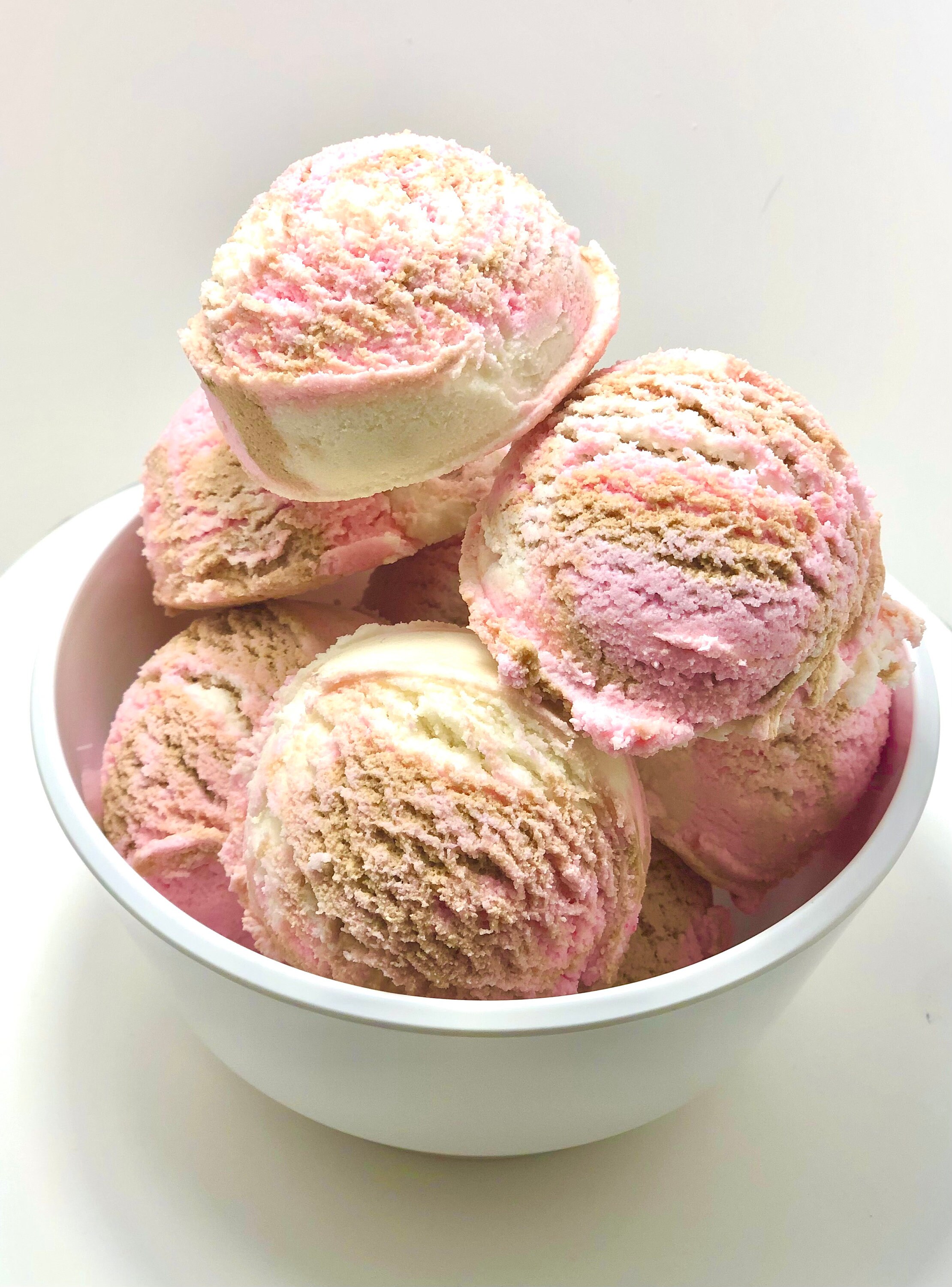 Strawberry Ice Cream Bubble Bath Scoops Set of 4 Ice Cream Party Favor