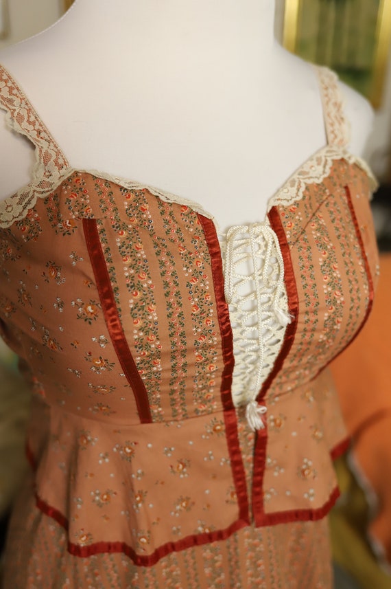 Burnt Orange Calico Dreams Peplum Gunne Sax - image 3