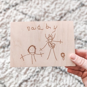 Carte postale en bois de dessin d'enfants | dessin gravé personnalisé sur contreplaqué de bouleau | photo d'enfants | carte cadeau | souvenir