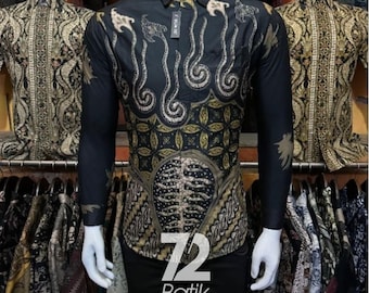 Men's Long Sleeve Batik Shirt: Elegant Motif Formal Shirt