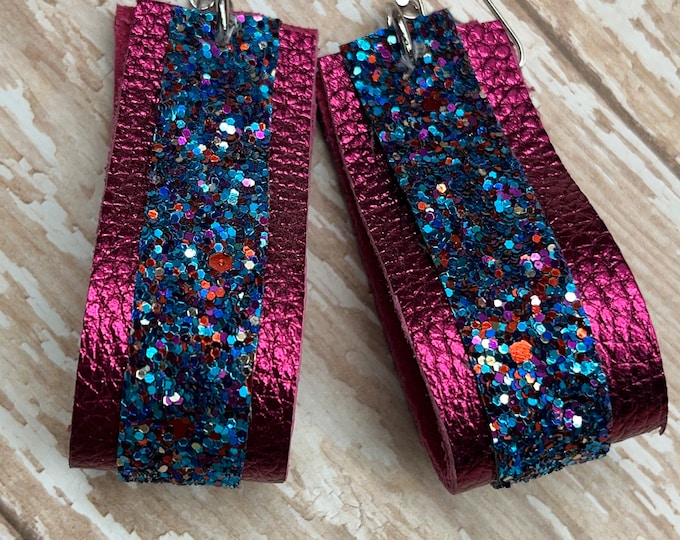 Fuschia leather earrings, leather loops, pink, glitter, leather earrings
