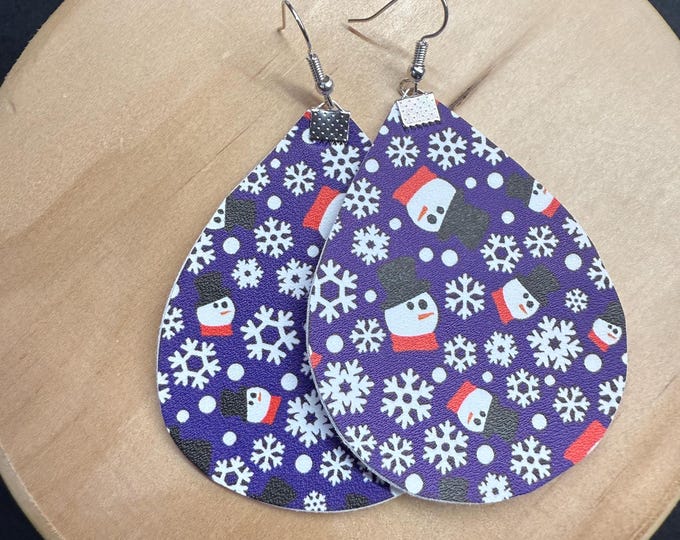 Snowman holiday earrings, customizable, blue snowman Christmas and holiday earrings.