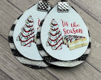 Christmas earring, cake earrings, Holliday earrings