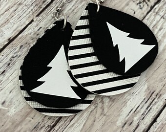 Christmas earrings, black stripe earrings, tree, holiday, boho, Christmas white tree earrings, customized colors and sizes