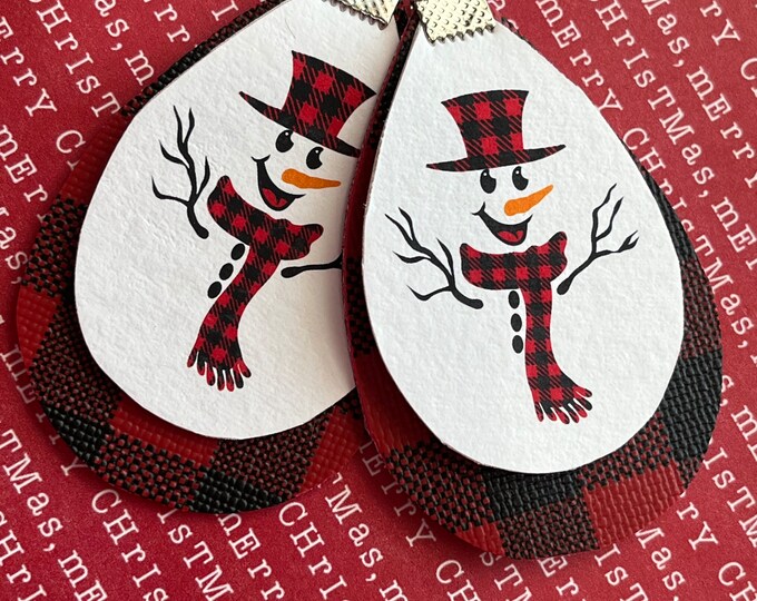 Snowman earrings, Buffalo plaid, plaid snowman, Christmas earrings, holiday earrings, snow person, plaid, red black