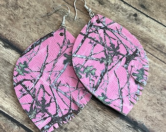 Pink camo earrings, hunters earrings, camouflage, pink