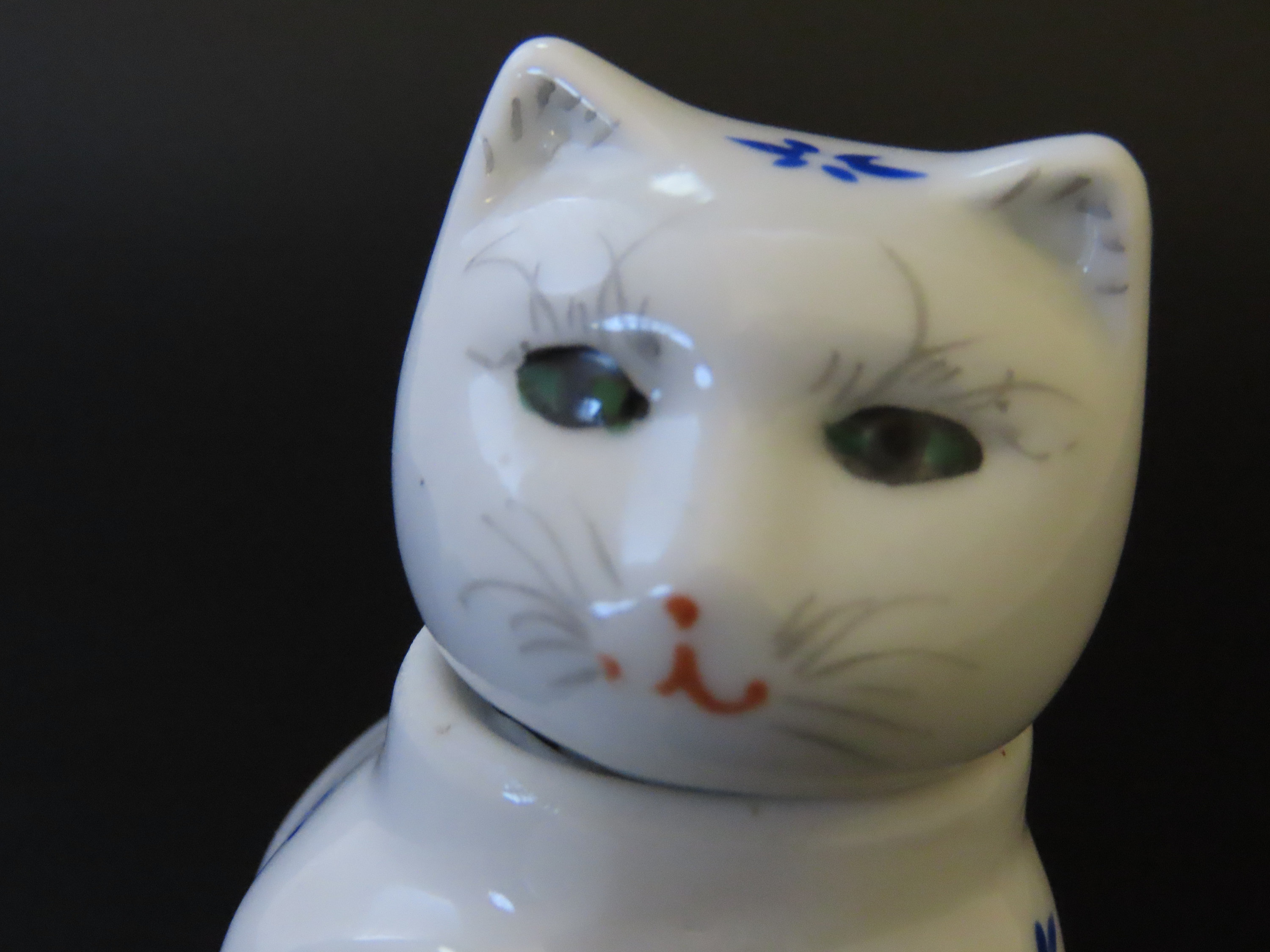 Nyt Mini Cat Pose 98 - j3zrxaq