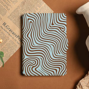 Brown Abstract Lines Kindle Case Kindle Paperwhite 11th Generation, All new kindle 6&quot; 2022 case,kindle paperwhite 2021 case kindle