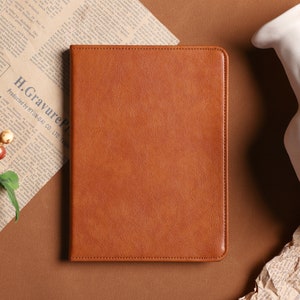 Vintage Pumpkin Color Leather Kindle Case for All New Kindle 6" 2022, Personalized Leather Kindle Paperwhite Case 11th gen