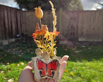 Vertebrae Planter | Orange Flower | Bone Vase | Deer Bone | Fake Flowers | Bouquet | Deer Vertebrae | Oddities | Butterfly | Decoupage Bone