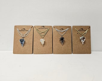 Bird Skull | Resin Necklace | Flowers in Resin | Gold Chain | Resin Pendant | Holographic | Gems in Resin | Skull Necklace | Oddities