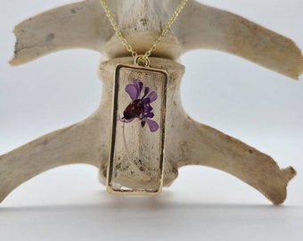 Purple Flower Bone Necklace | Resin Necklace | Nature Jewelry | Bone Jewelry | Bone Art | Flowers in Resin | Rectangle Pendant | Gold