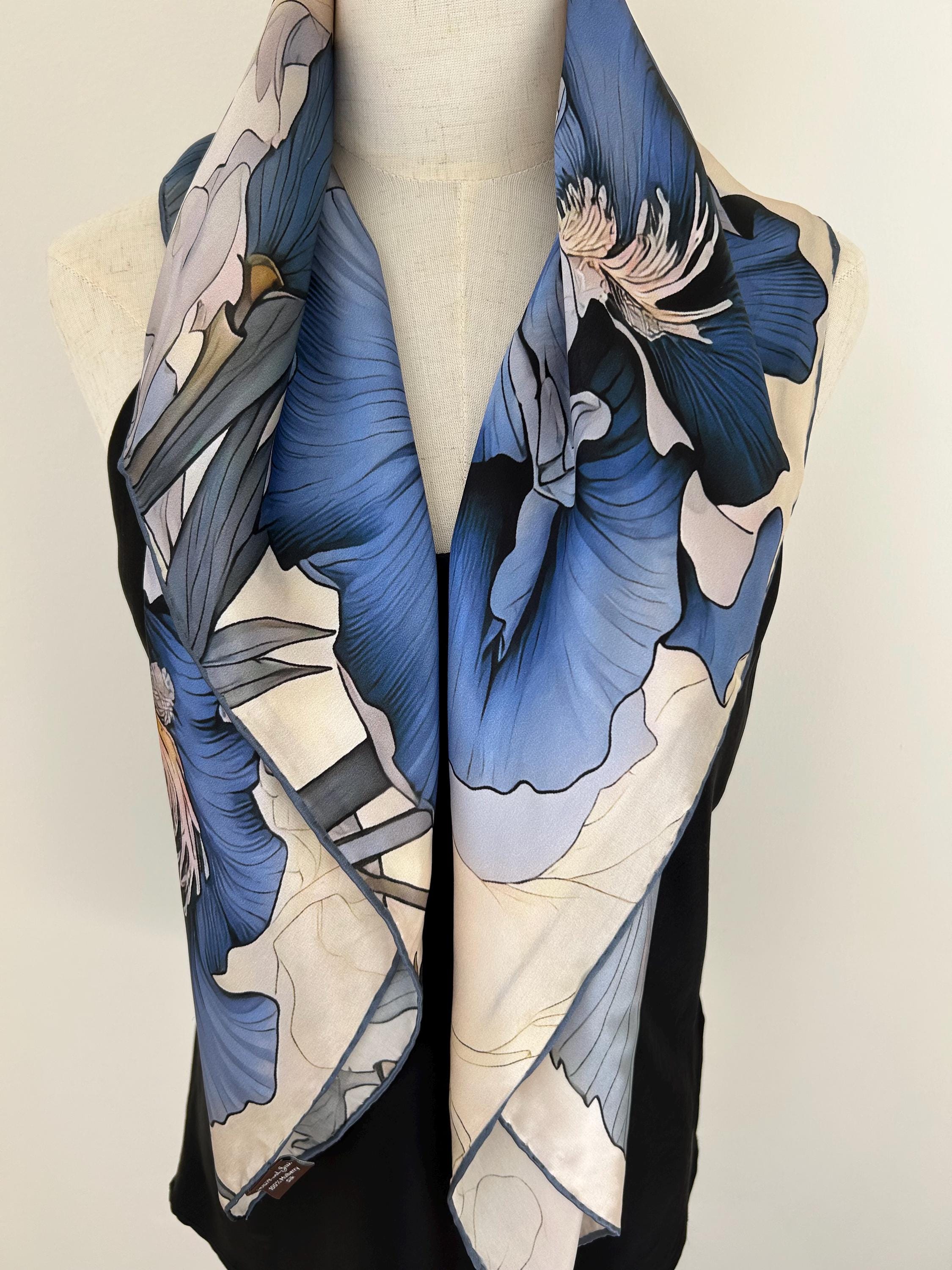 Blue Floral Mulberry Silk Neck Scarf 26 main image 3