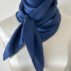Pure Natural Mulberry Silk 35&quot; x 35&quot; Plain Large Scarf Blue Silk Neck Scarf Hair Scarf Head Wrap Fashion Large Blue Scarf Christmas Gift