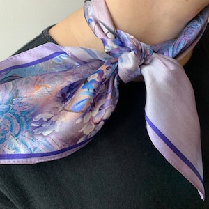100% Natural Mulberry Silk Small Scarf 21&quot; x 21&quot; Wisteria Lavender Purple Gradient Silk Neckerchief Hair Purse Silk Scarf for Women Gift