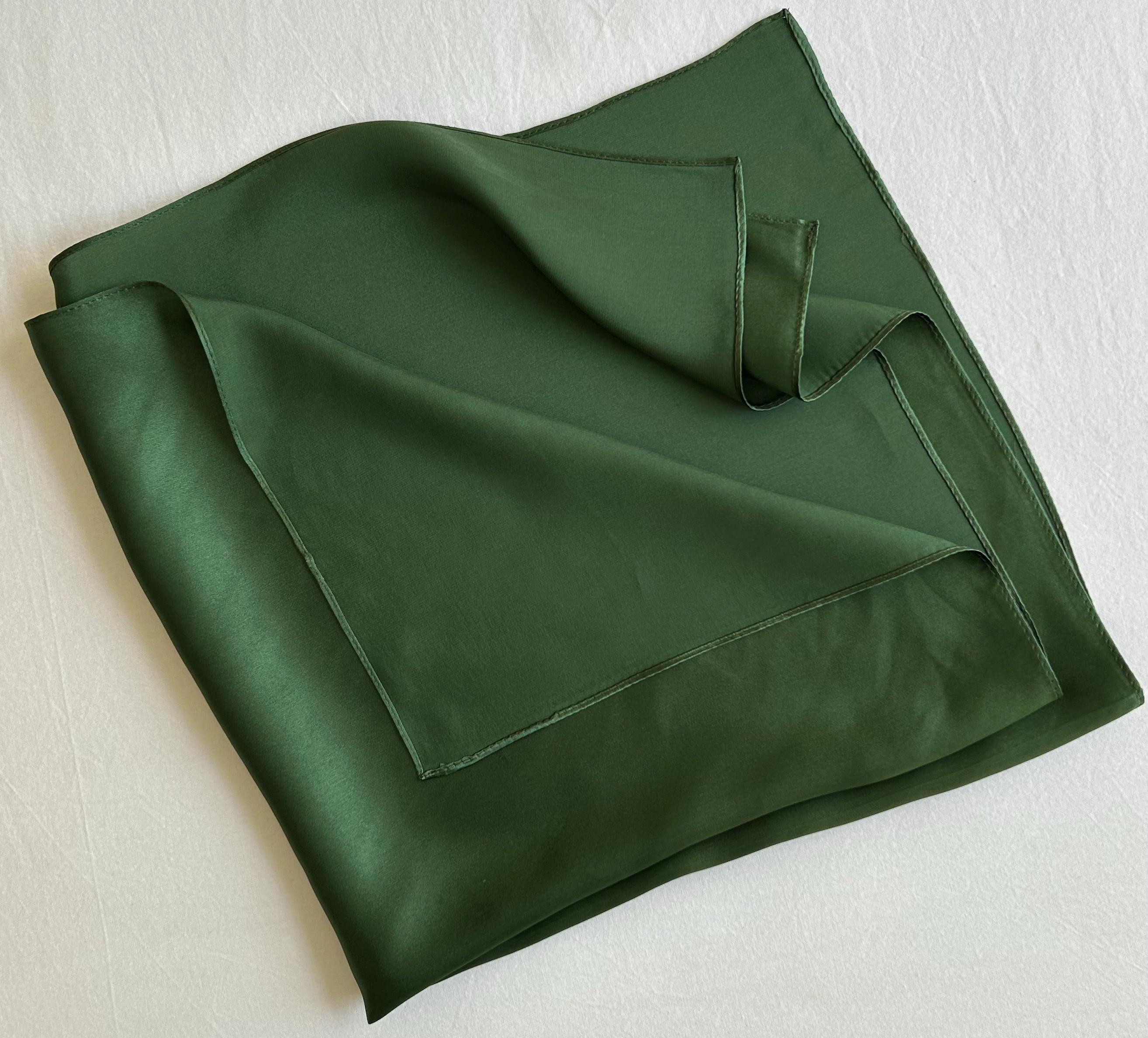 Green Mulberry Silk Scarf 26