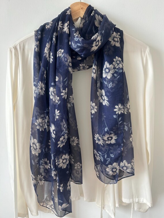 Light Airy Floral Patterned Wrap Tops Light Airy Floral Patterned Wrap Tops
