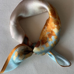 100% Natural Mulberry Silk Scarf 21&quot; x 21&quot; Small Square Scarf Gold Blue Silk Neckerchief Silk Hair Scarf Wrist Scarf Bag Silk Scarf Gift