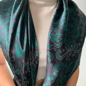 100% Natural Mulberry Silk 43&quot; x 43&quot; Large Square Scarf Paisley Green Silver Neck Scarf Hair Wrap Silk Head Wrap