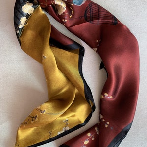 100% Natural Mulberry Silk 26&quot; x 26&quot; Square Silk Scarf Forbidden City Vibrant Red Gold Silk Neckerchief Hair Scarf Art Silk Scarf Gift