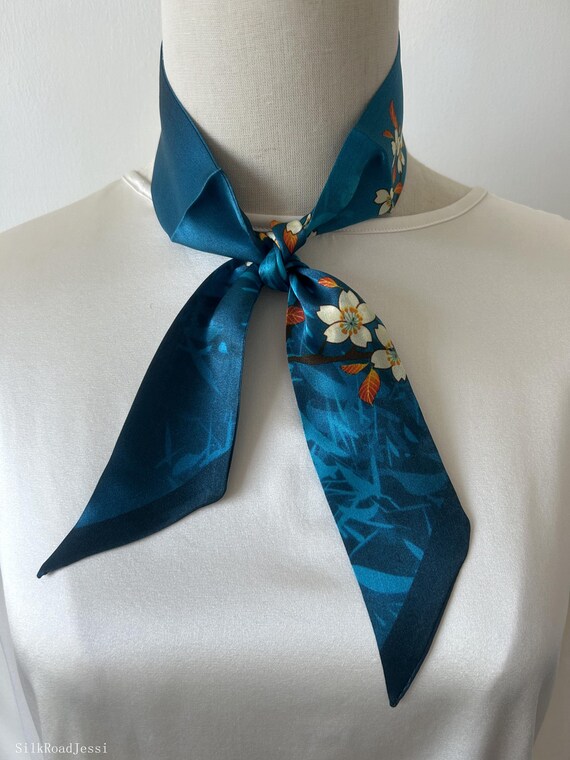 Blue Floral Mulberry Silk Neck Scarf Teal Blue Floral Mulberry Silk Scarf: Square Bandana  main image 2