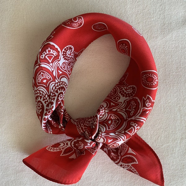 100% Natural Mulberry Silk 21" x 21" Small Red Silk Scarf Paisley Fashion Silk Neckerchief Hair Scarf Wrist Bag Silk Scarf Gift