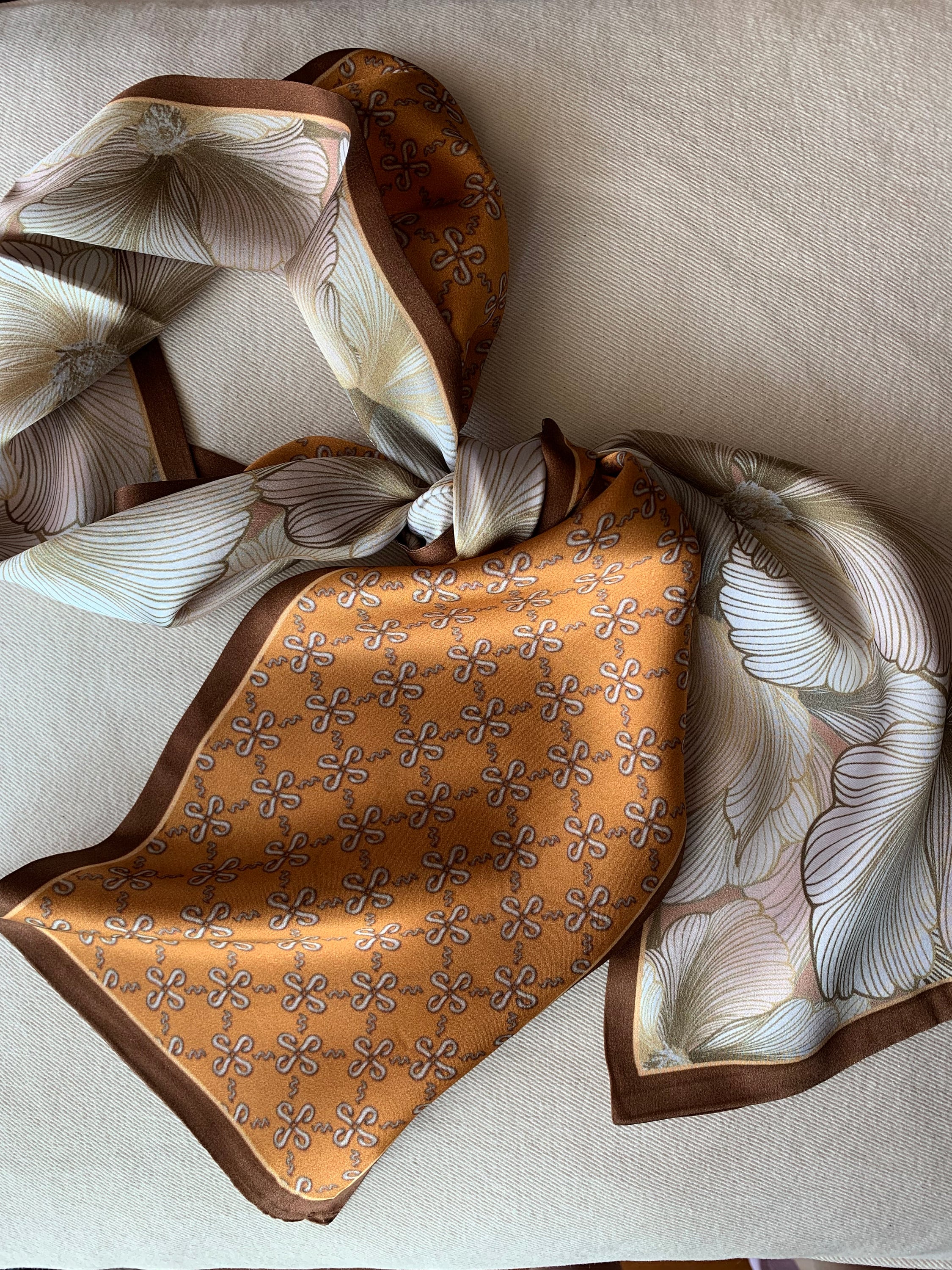 Floral Mulberry Silk Scarf: Narrow Neck Scarf, Headband  display picture 3