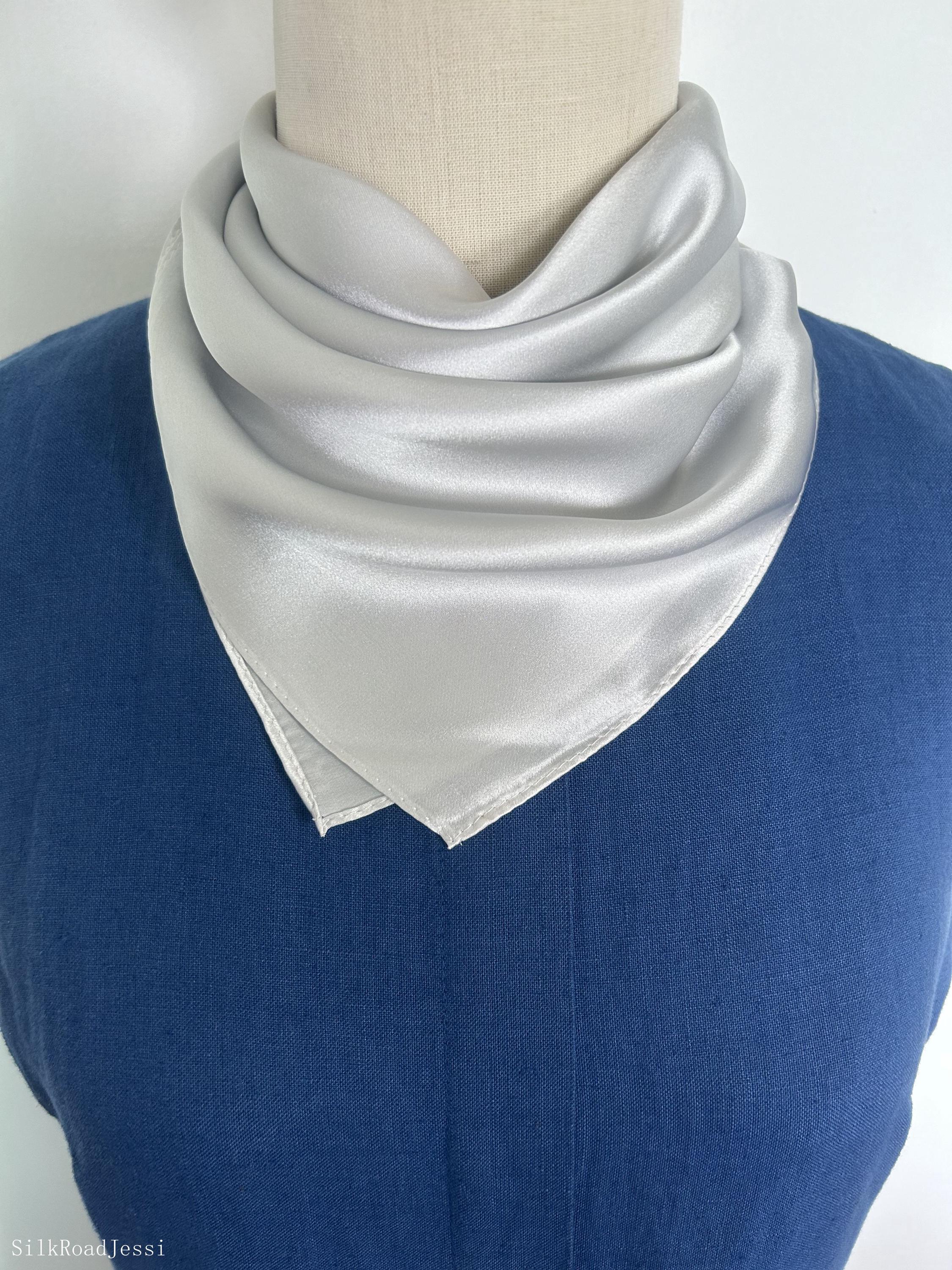 Mulberry Silk Square Scarf: Silver Gray Neckerchief (26 display picture 2