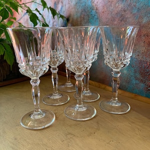 Vintage Cristal D&#39;Arques Villeneuve Cordial Glasses Set of 6, Made in France, Cut Lead Crystal, Barware & Stemware Taster or Shot Glasses