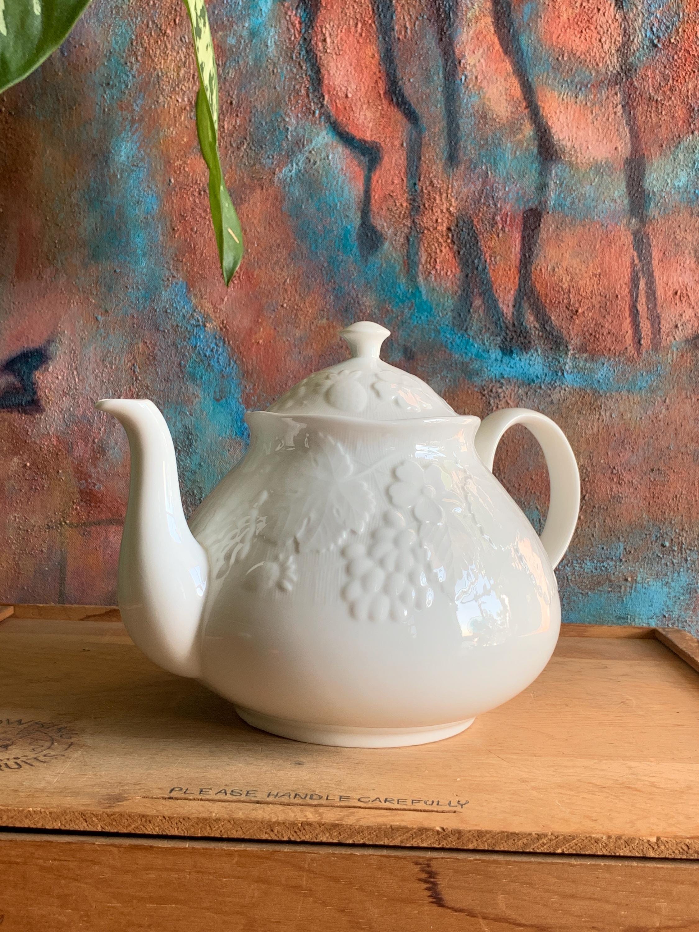 Vintage Wedgwood Strawberry & Vine Bone China Teapot, White