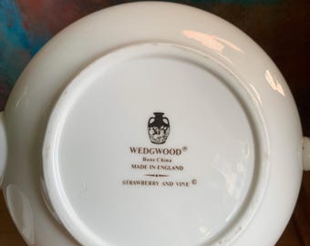 Vintage Wedgwood Strawberry & Vine Bone China Teapot, White