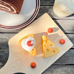 Cheese Candle | Dessert Candle | Custom Candle | Holiday Gift | Handmade Candle | Home Decor | Cheese Lover