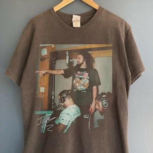 J cole Graphic shirt, Hip Hop Rap T-shirt Sweatshirt, Neightbors J cole Tour Shirt, clothing J cole Shirt Gift for men women unisex shirt