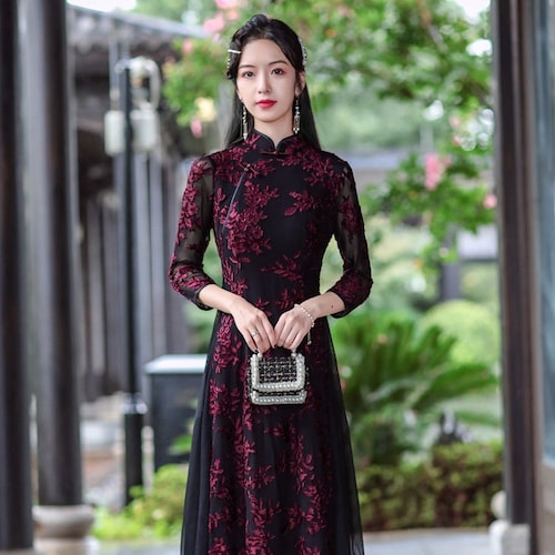 black qipao dress Prom Chinese Style Long Dress Made from velvet fabric with floral patterns Black Floral Velvet Qipao Cheongsam