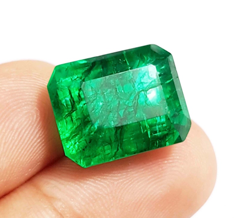 Pietra preziosa sciolta naturale della Colombia verde smeraldo da 11 ct per l'uso nell'anello o per scopi nuziali Pietra preziosa sciolta con taglio smeraldo, regalo di San Valentino immagine 2