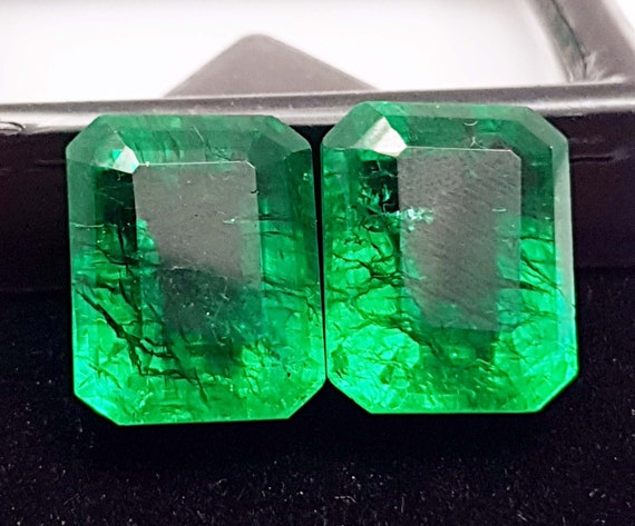 Émeraude Naturelle De Colombie 9.22 Carats - Certificat GIL - Taille Excellente, Huilée