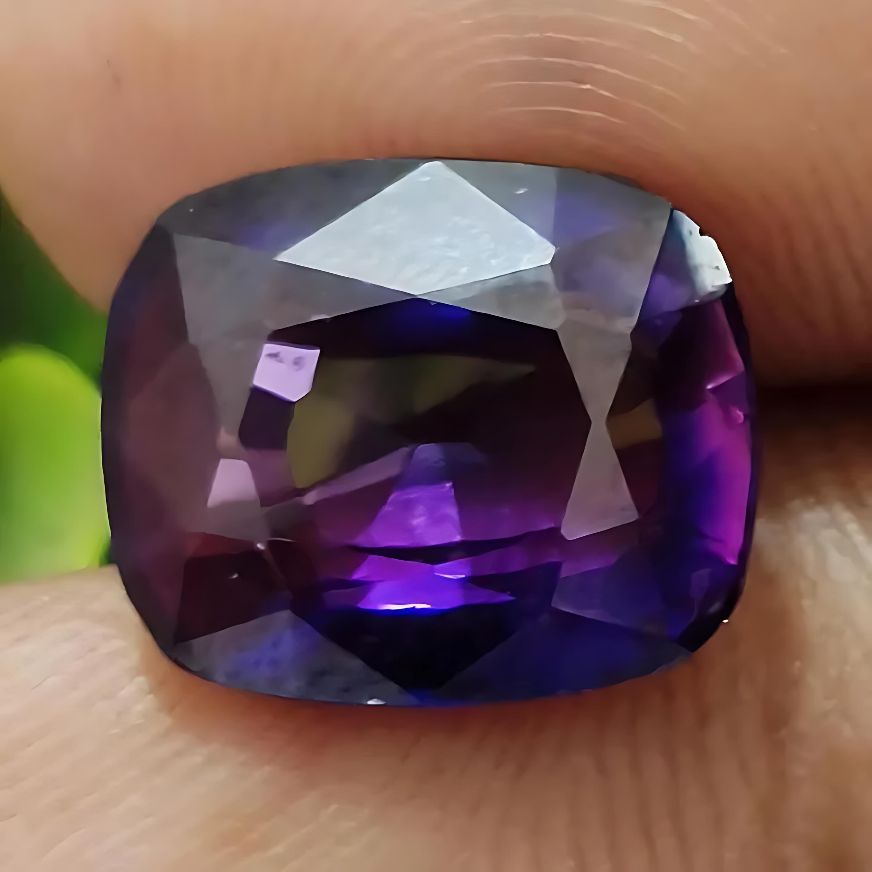Tanzanite bleue violette naturelle non chauffée
