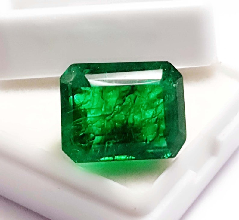 Émeraude verte naturelle de Colombie, 11 carats, pour bague ou mariage, taille émeraude, cadeau pour la Saint-Valentin image 1