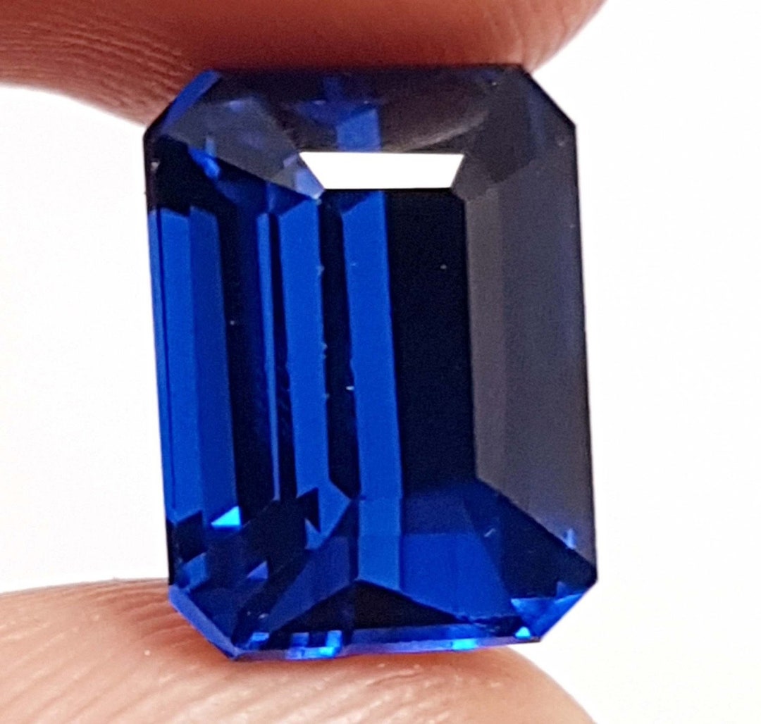 Pierre Gemme Tanzanite Barrette Bleu Intense AAA 1,75 CTS VVS - 9,72x5,69x3,29 Mm Naturelle