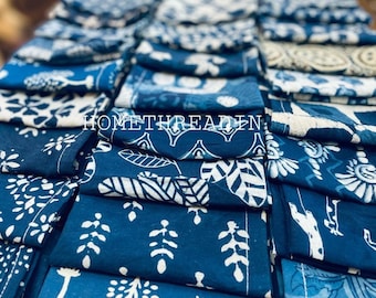 Großhandelsmenge 100er-Set Wiederverwendbare Baumwolltuch-Indigo-Servietten, Handblock-Cocktail / Abendessen-Servietten Set Boho-Art-Hochzeitsfeier-Servietten,