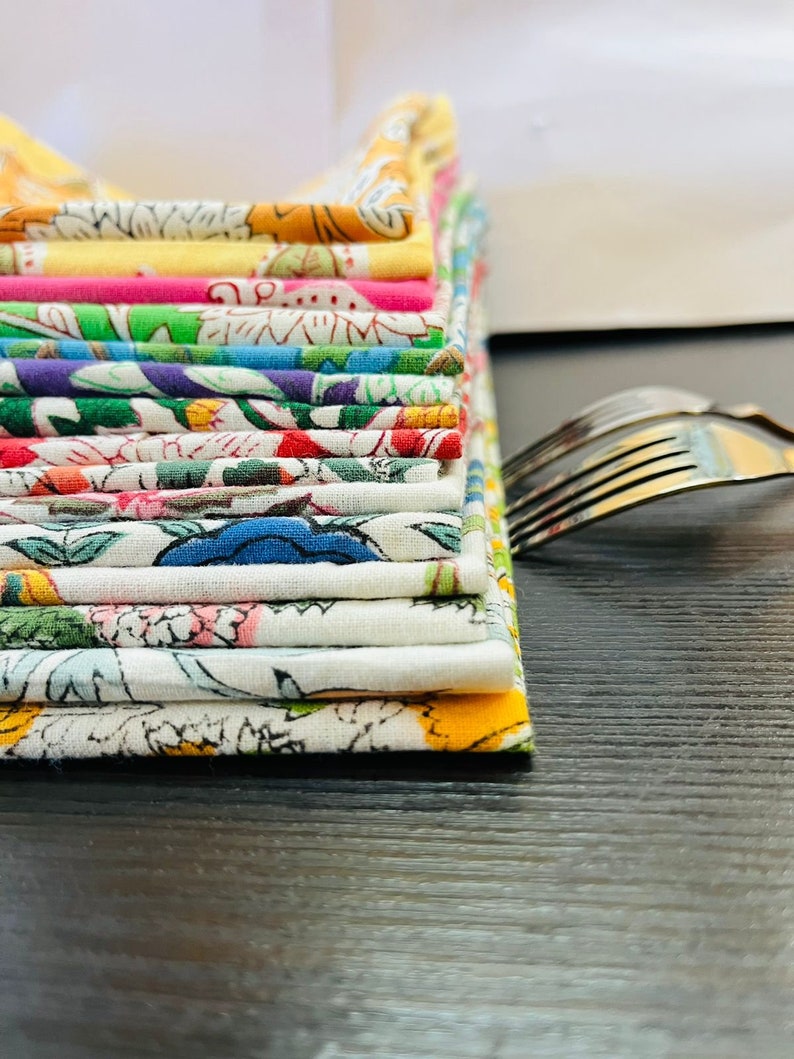 Ensemble de serviettes de table en coton indien, réutilisables et respectueux de l'environnement, serviettes de table de cuisine bohème pour tous les jours et les fêtes. image 7