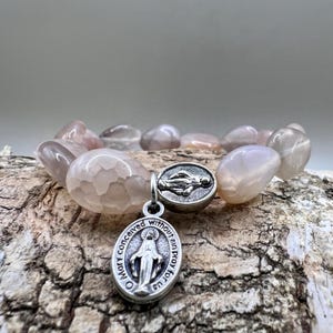 Handmade in Scotland Mauve Agate Rosary Beads Bracelet Virgin Mary Holy Mother Miraculous Medal Catholic Christian Gift Pink