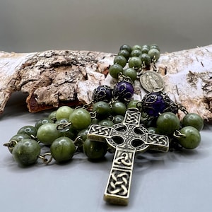 Handmade in Scotland  Jade & Amethyst Saint Francis of Assisi 7 Decade Rosary Franciscan Crown Catholic Mystery Miraculous Medal Mary Celtic