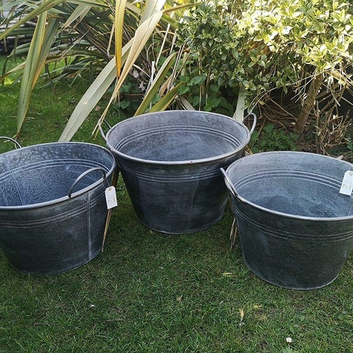 Set Of 3 Round Vintage Zinc Galvanised Metal Garden Flower Planter Tub Pot (XL)