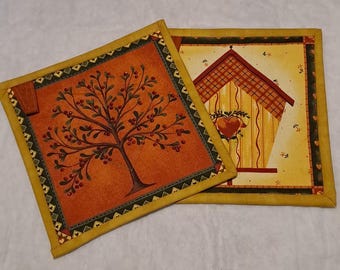 Colorful, reusable cotton potholders in patchwork technique, set of 2 coasters, kitchen pot holders, handmade housewarming gift