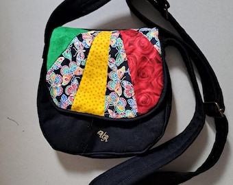 Small black crossbody bag with butterfly, handmade, shoulder bag, phone bag, handbag with magnetic closure, unique, cotton